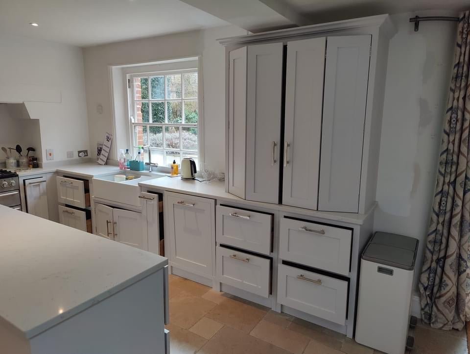 How to achieve a smooth finish when hand painting a kitchen - The Painted Kitchen Company Ltd