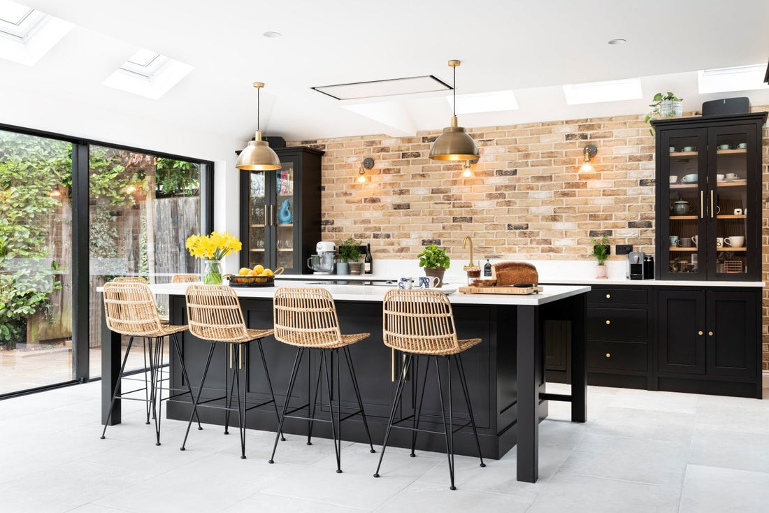 The Impact of Hardware on Painted Shaker Cabinets: Elevating Aesthetics with Thoughtful Choices - The Painted Kitchen Company Ltd