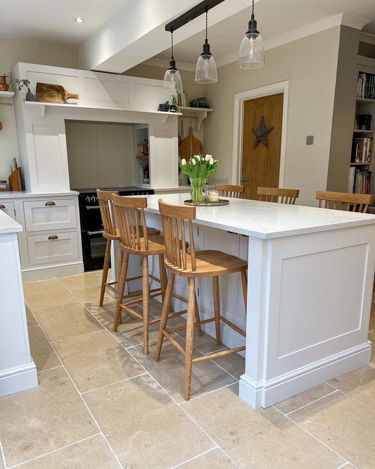 The Kitchen Style that never seems to go out of fashion! - The Painted Kitchen Company Ltd