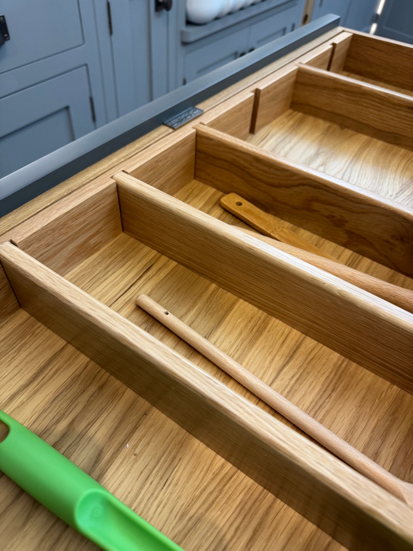DRAWER DIVIDER SYSTEM